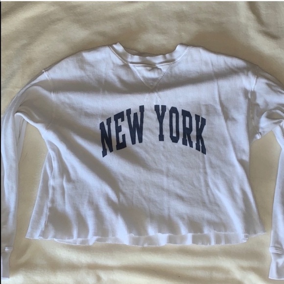 Brandy Cropped tee (brand new) - Picture 2 of 4